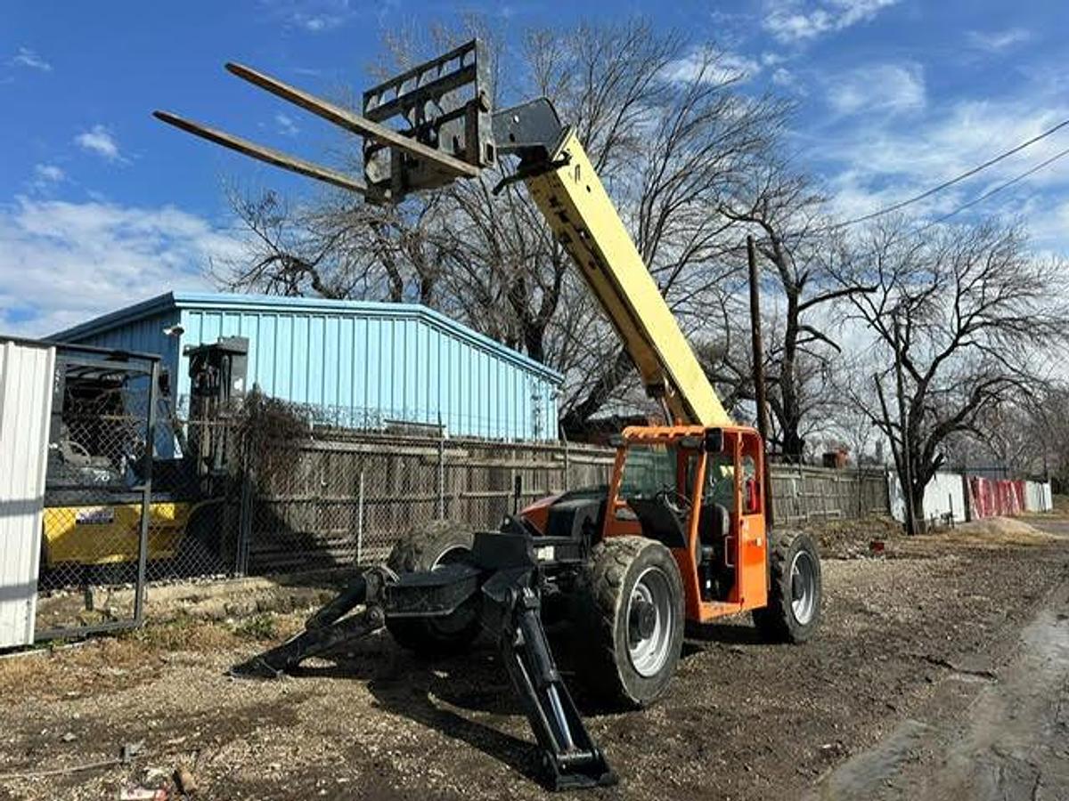 Used 2016 JLG G10-43A