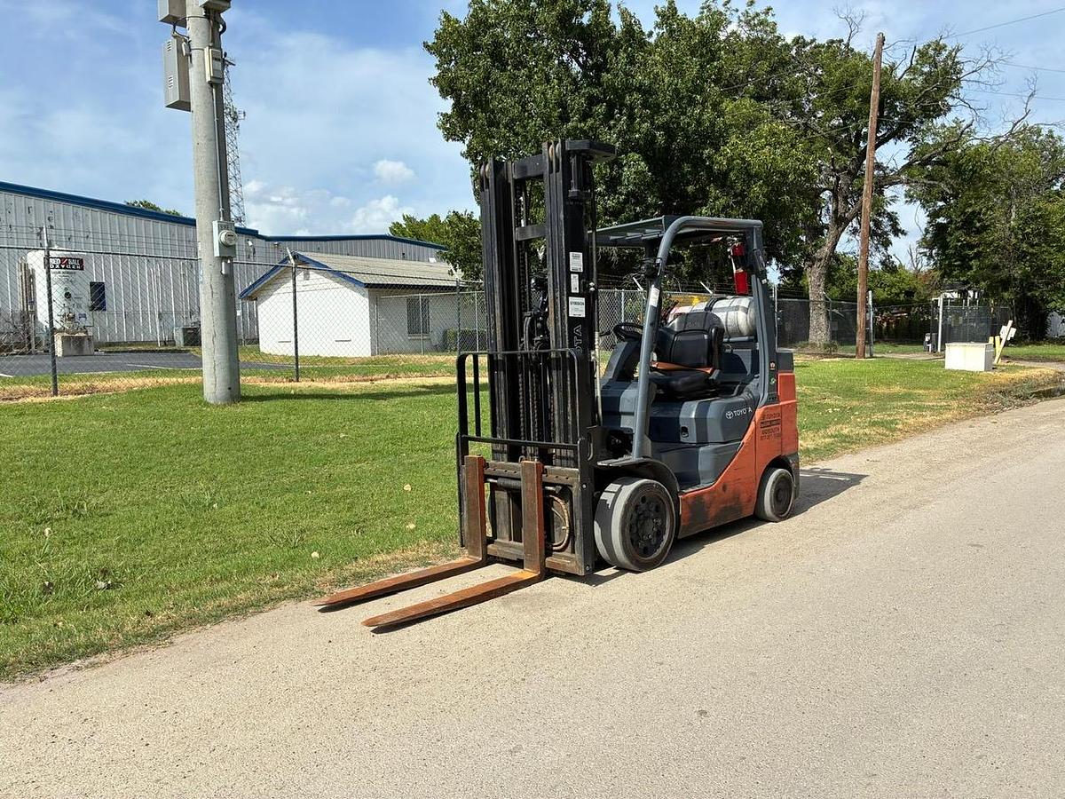 Used 2021 TOYOTA 8FGCU30 