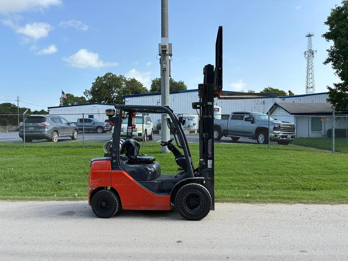 Used 2018 TOYOTA 8FGCU25