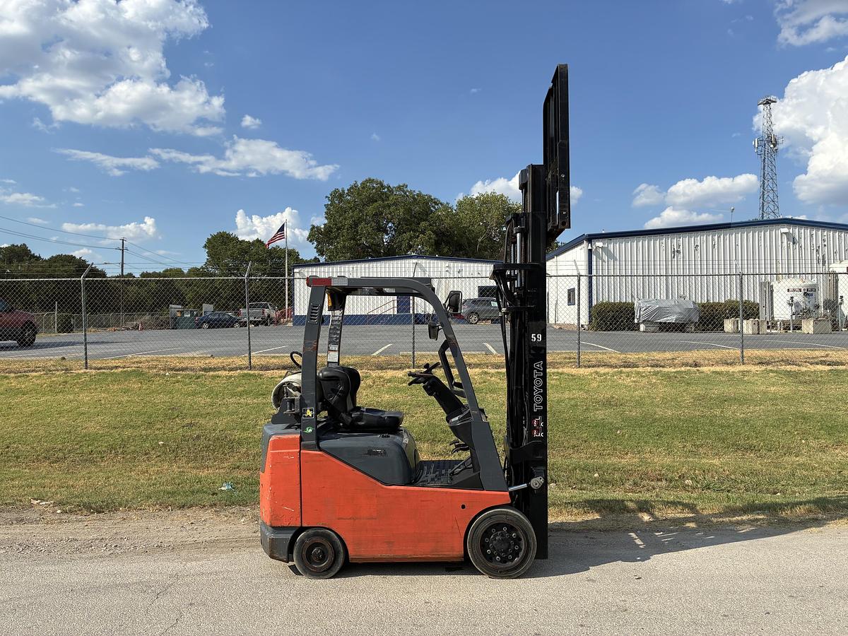 Used 2007 Toyota 8FGCSU18