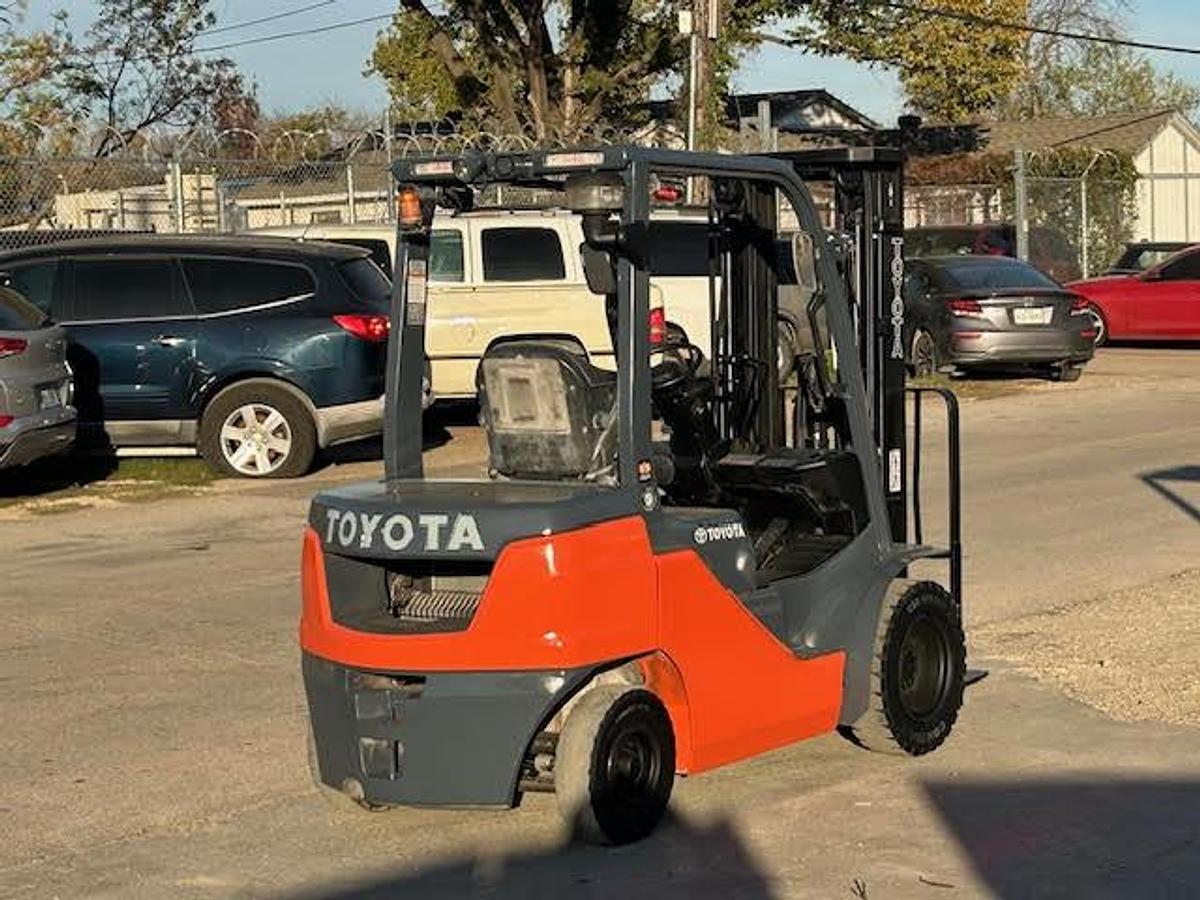 Used 2023 Toyota 8FDU25 5000LBS