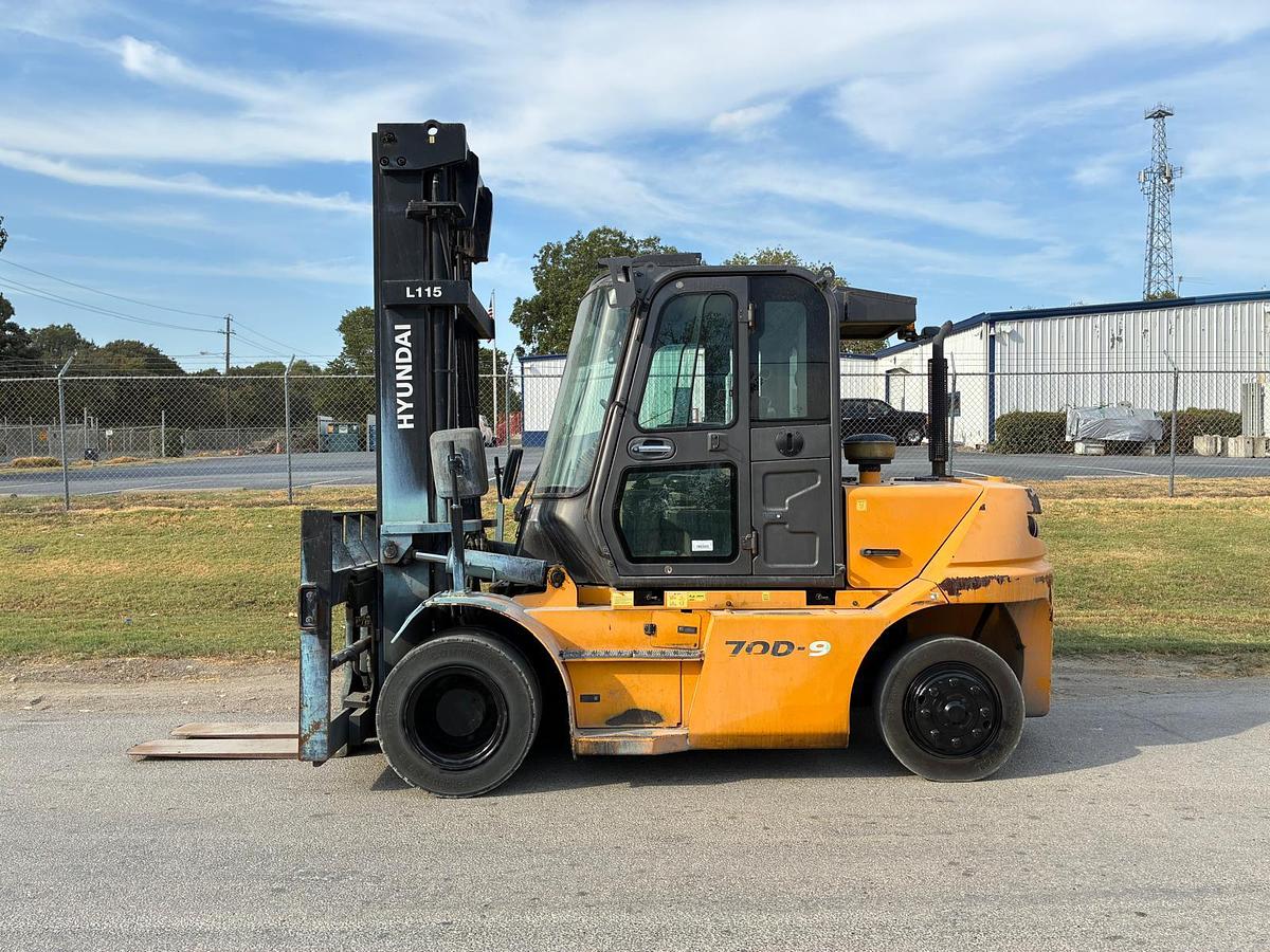 Used 2019 Hyundai 70D-9
