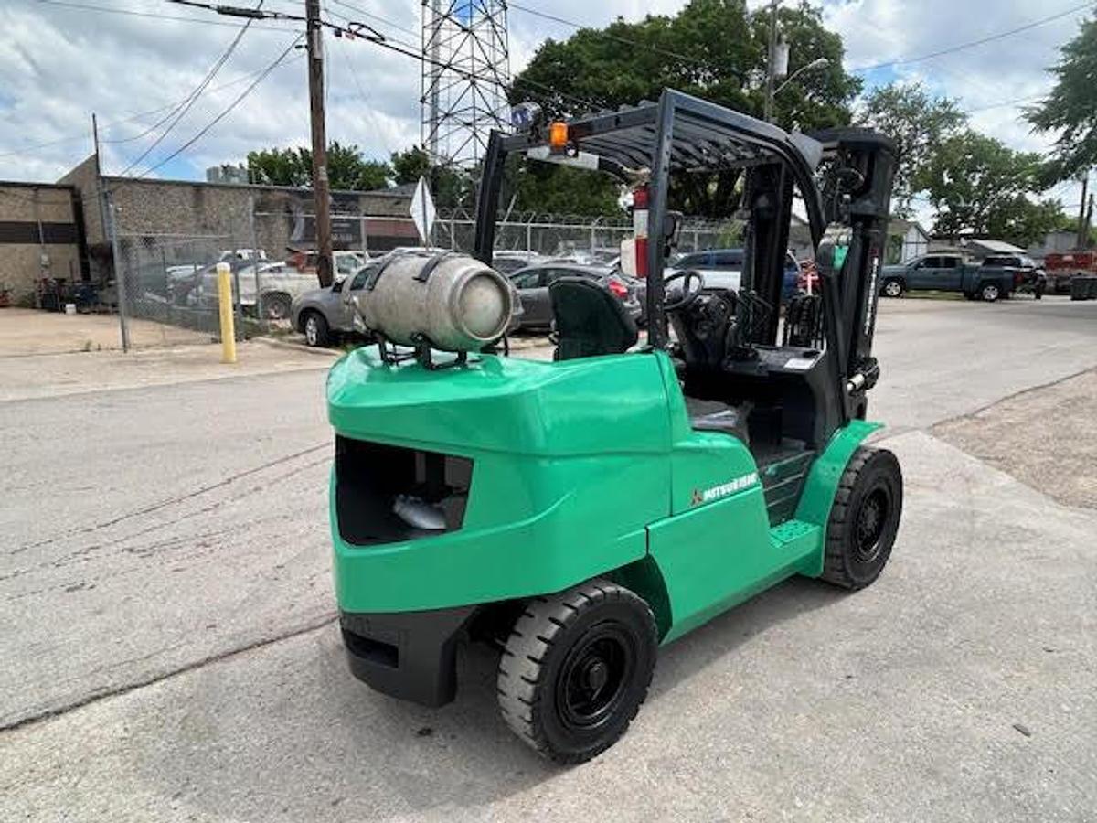 Used 2017 Mitsubishi FG50CN1