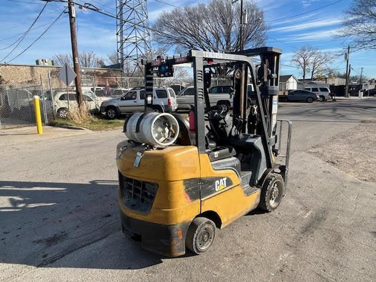 Used 2017 CAT 2C6000