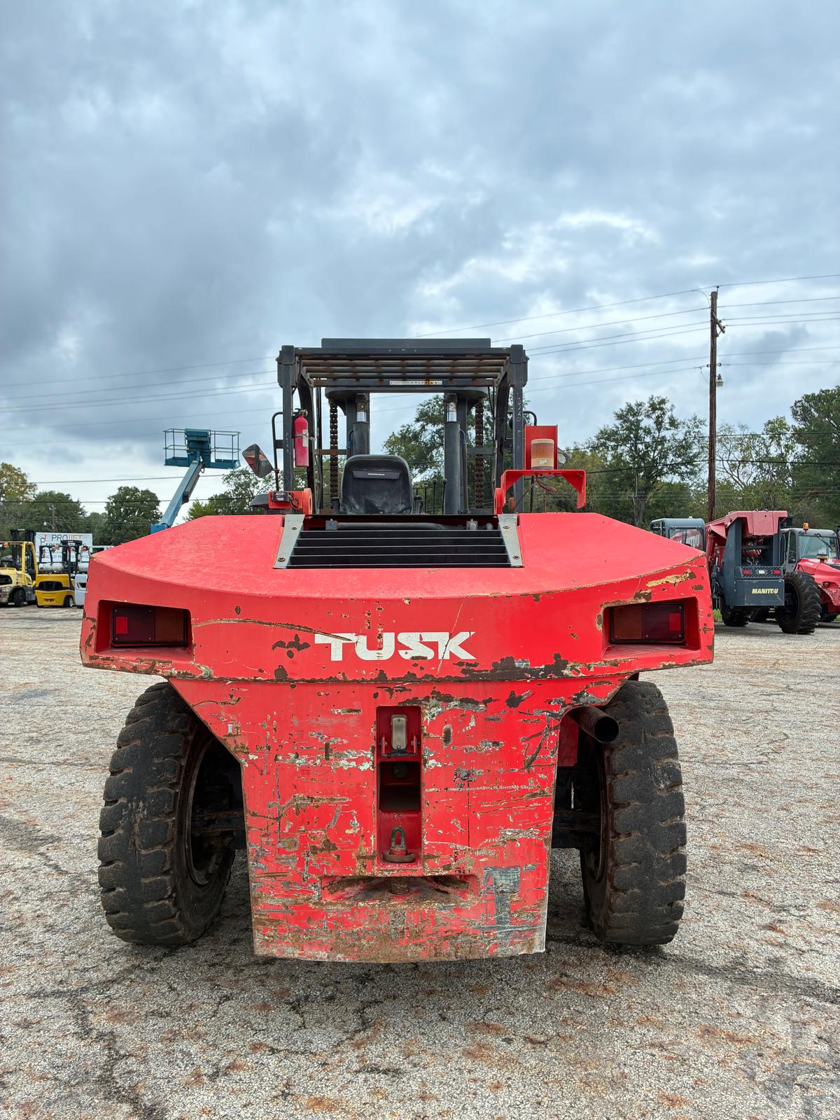 Used 2002 Tusk 3500PD-8