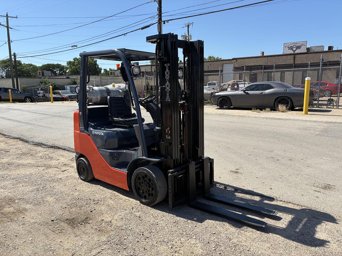 Used 2016 Toyota 8FGCU25