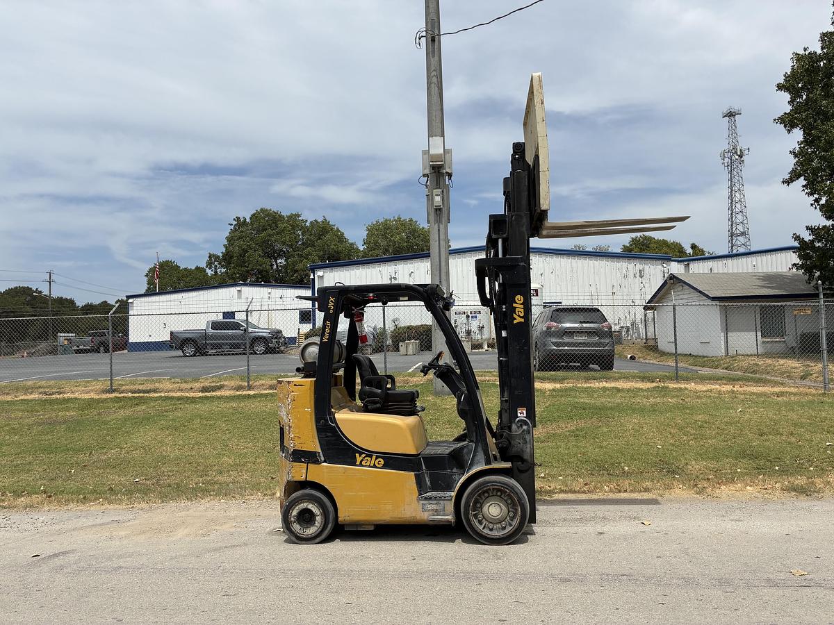 Used 2020 Yale GLC080VXNKAE094