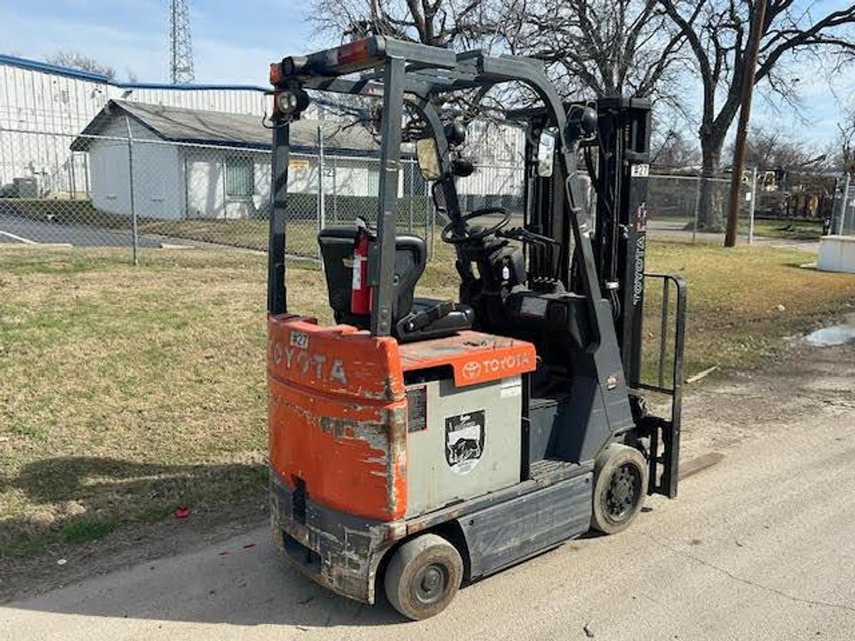 Used 2017 Toyota 7FBCU15