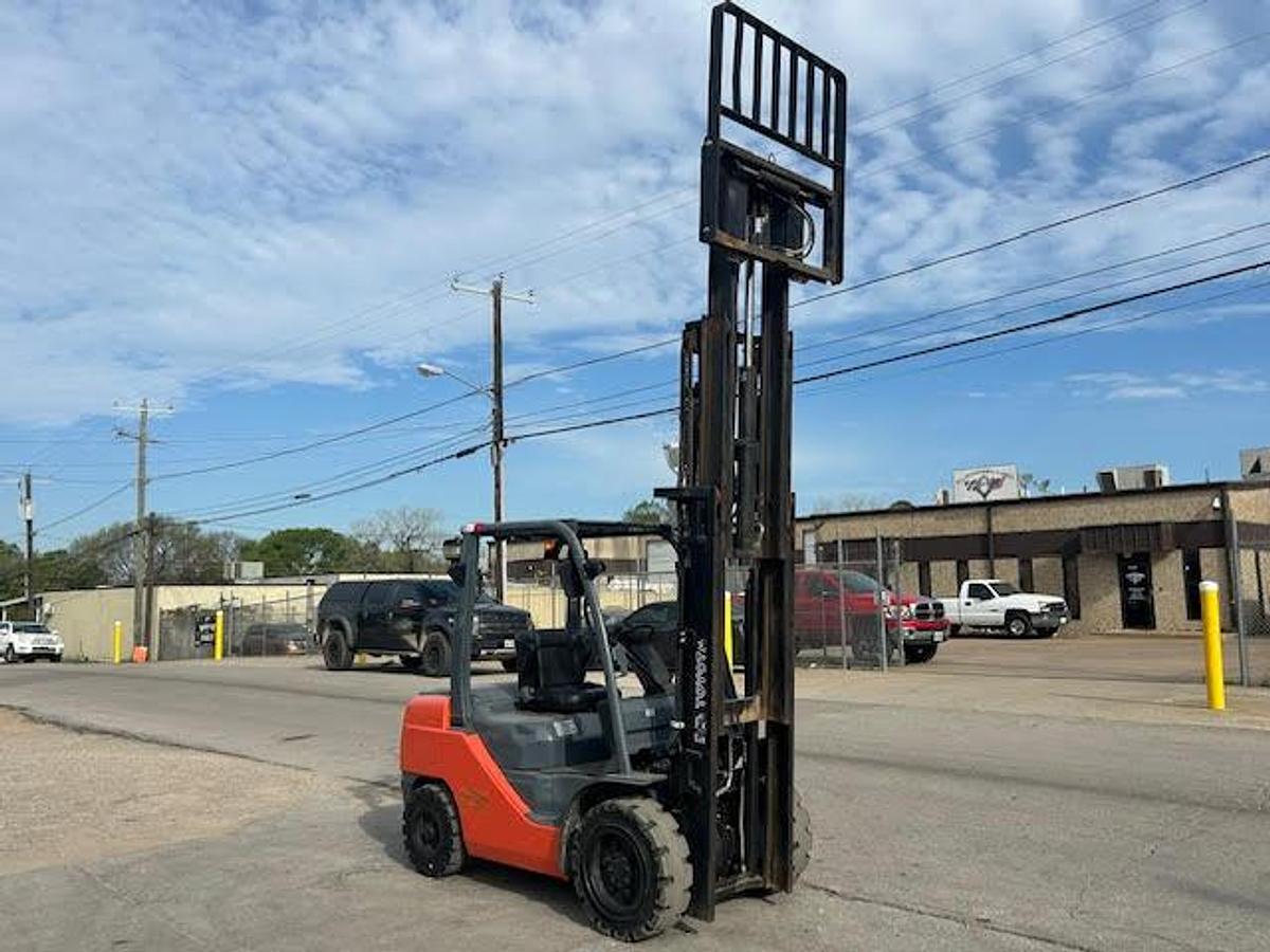 Used 2017 Toyota 8FDU30