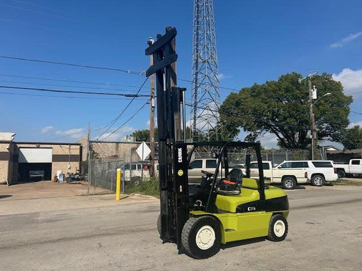 Used 2019 CLARK C55SD