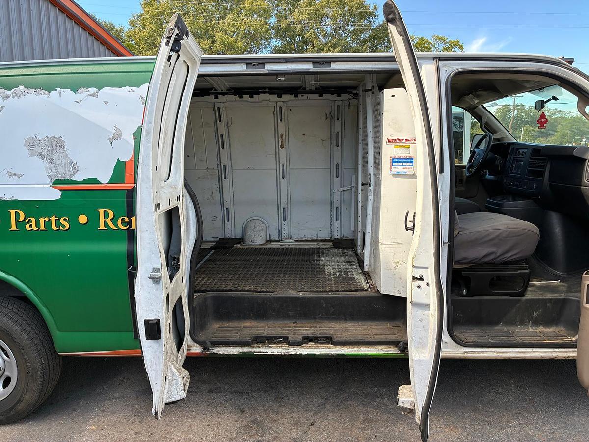 Used CHEVROLET EXPRESS VAN