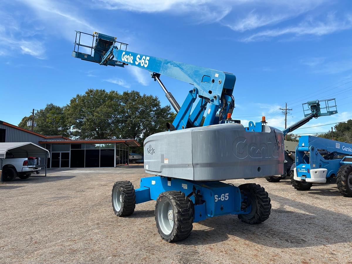 Used 2014 GENIE S-65
