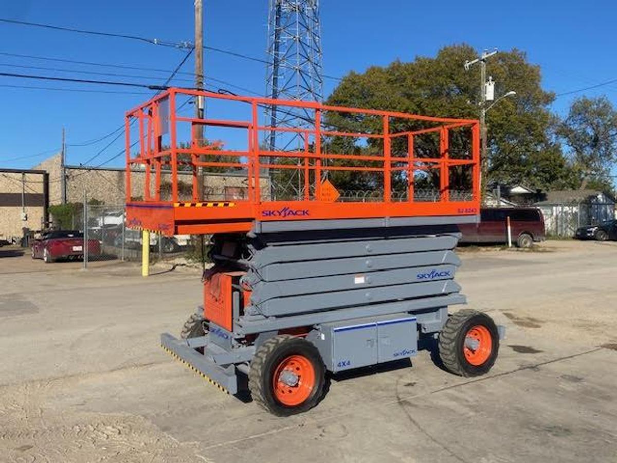 Used 2008 Skyjack SJ8243