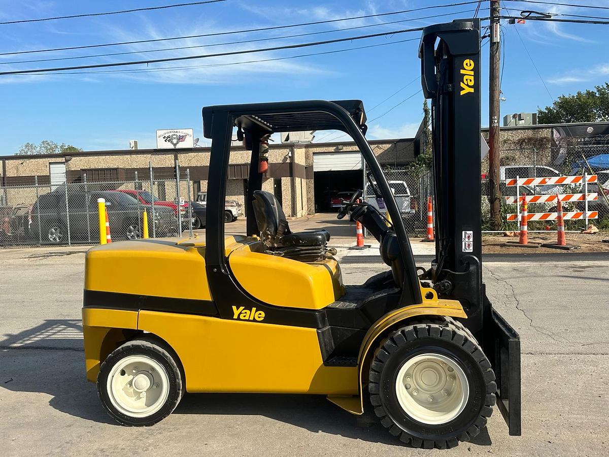 Used 2022 Yale GDP120VXNKBV111