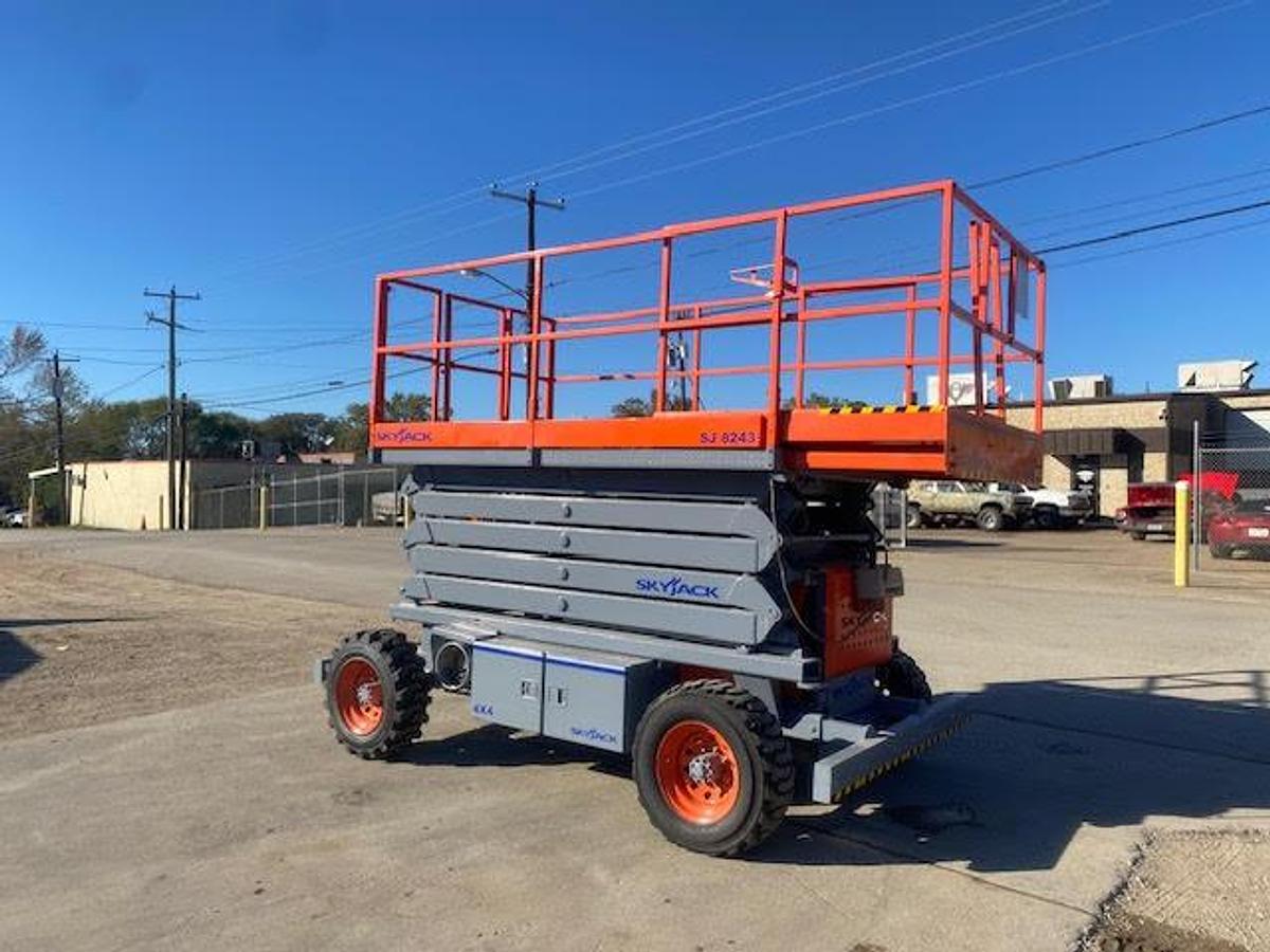Used 2008 Skyjack SJ8243