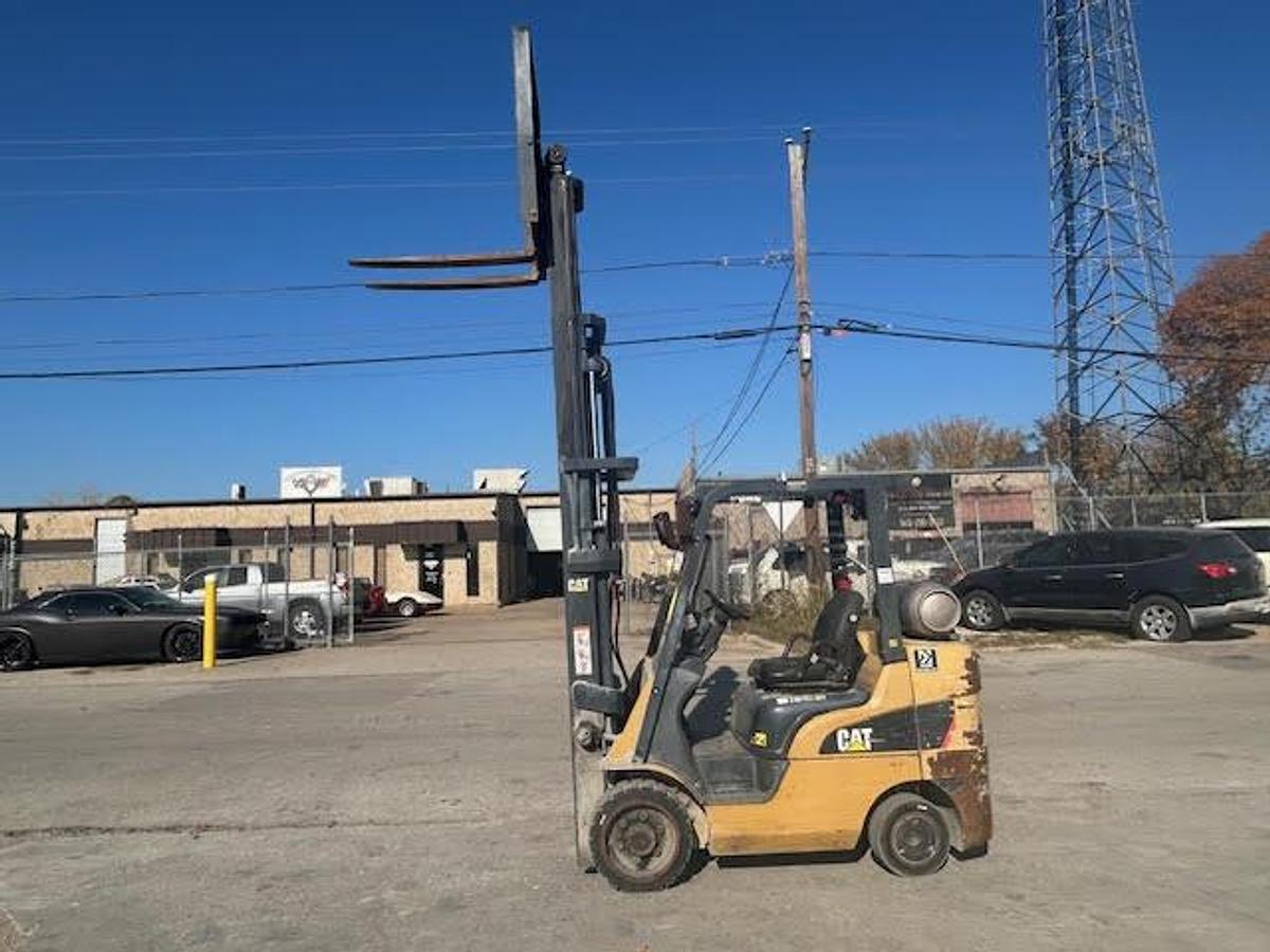 Used 2017 CAT 2C6000