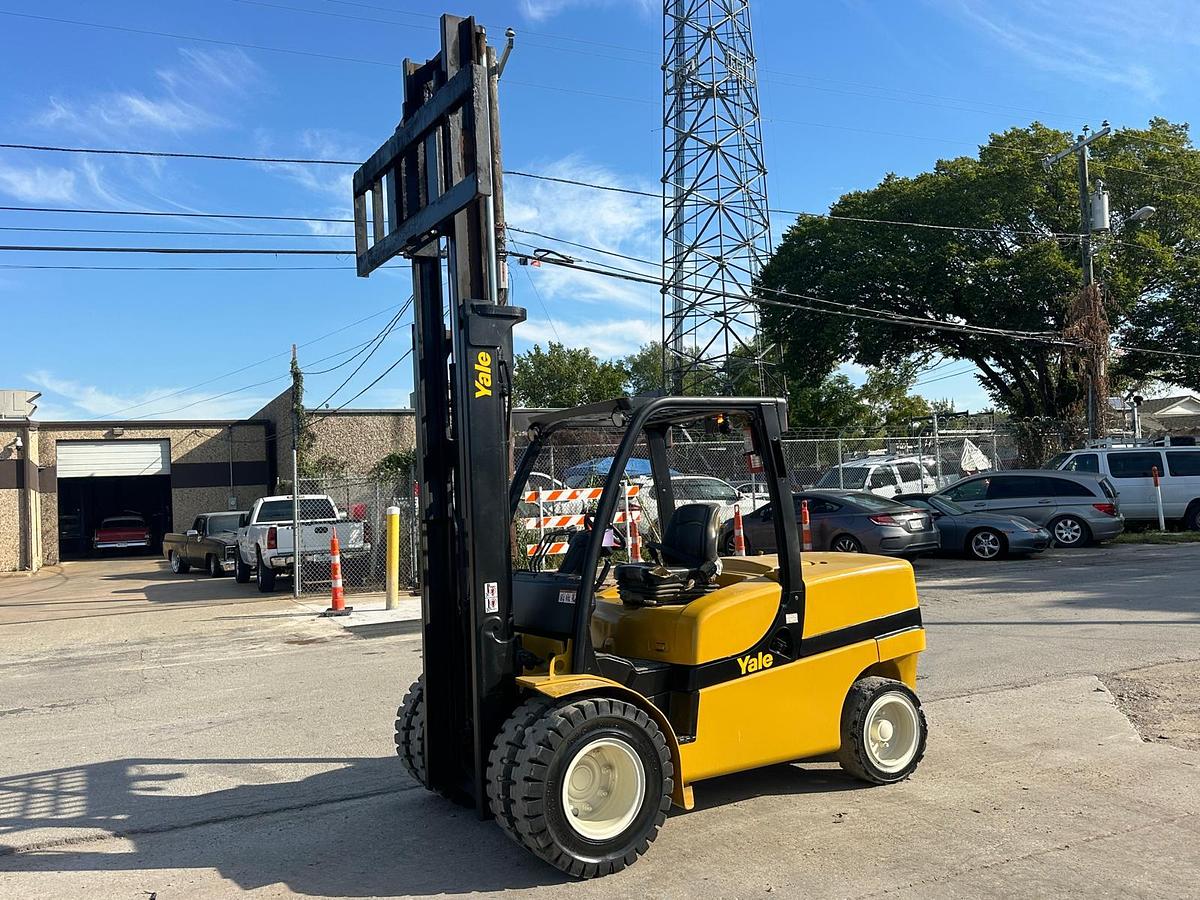 Used 2022 Yale GDP120VXNKBV111