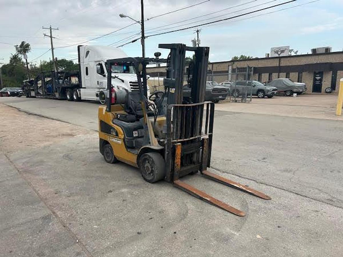 Used 2017 CAT 2C6000