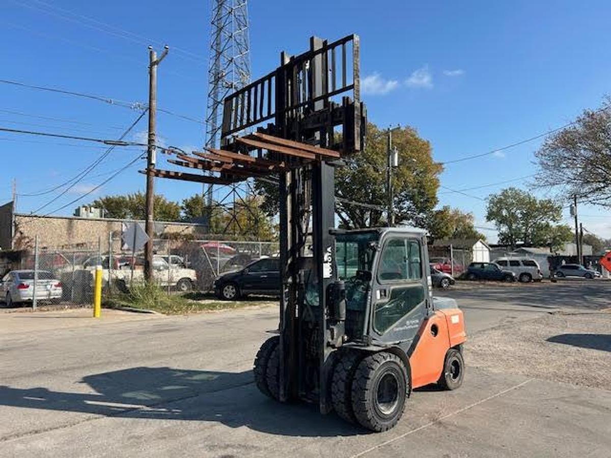 Used 2017 Toyota 8FD50U