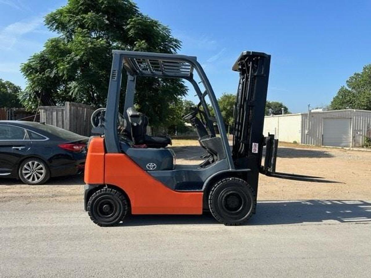 Used 2018 Toyota 8FGU15