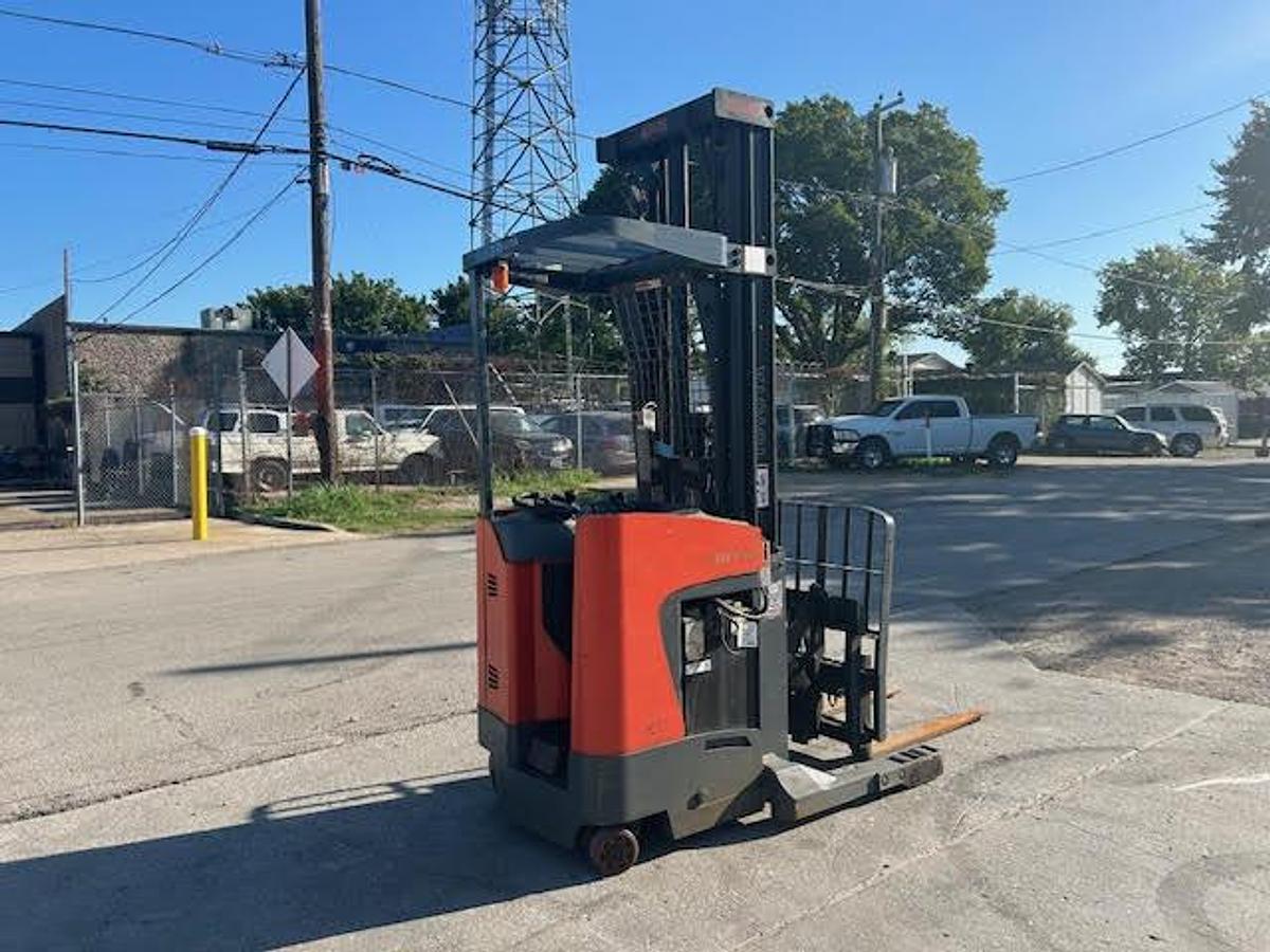 Used 2014 Toyota 8BRU18