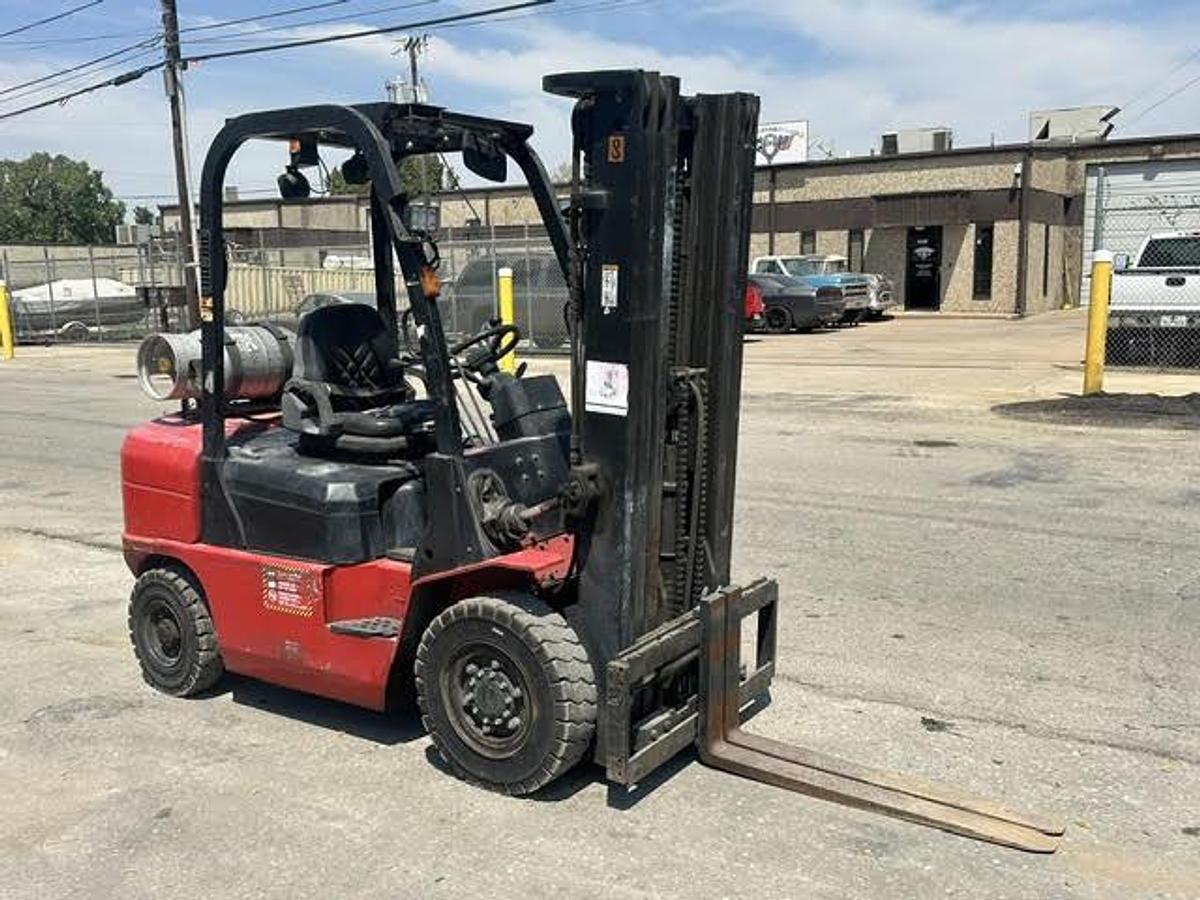 Used 2016 UTILEV JT25P