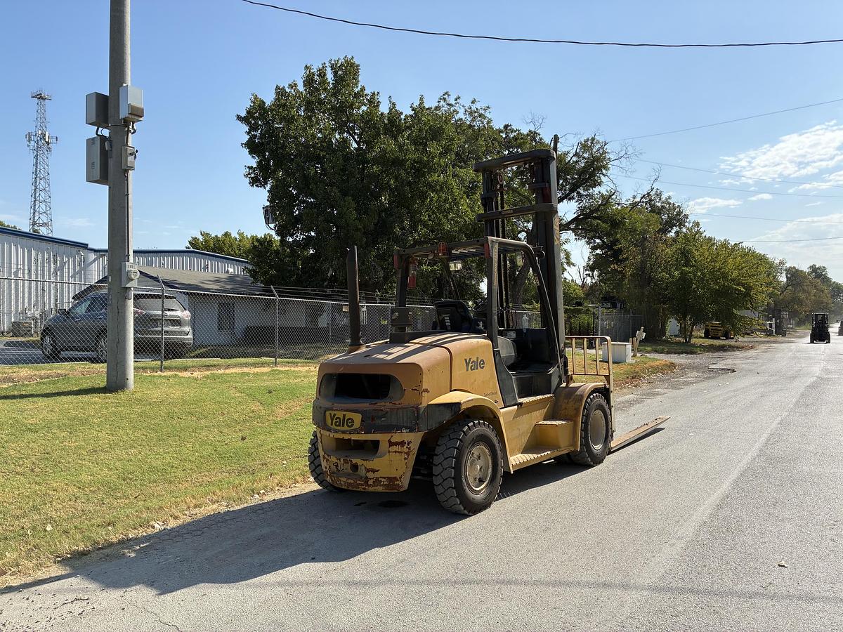 Used 2022 Yale GDP155VXNKBV148