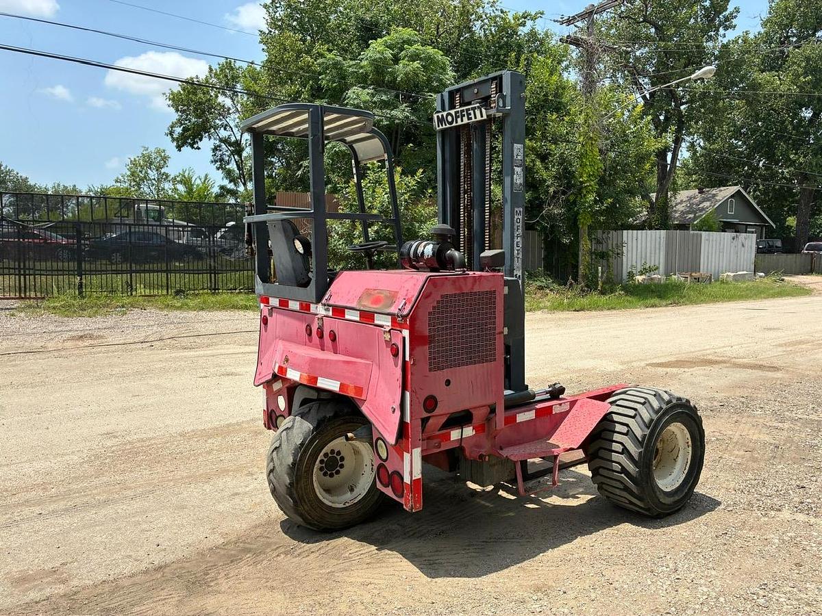 Used 2002 MOFFETT M5500