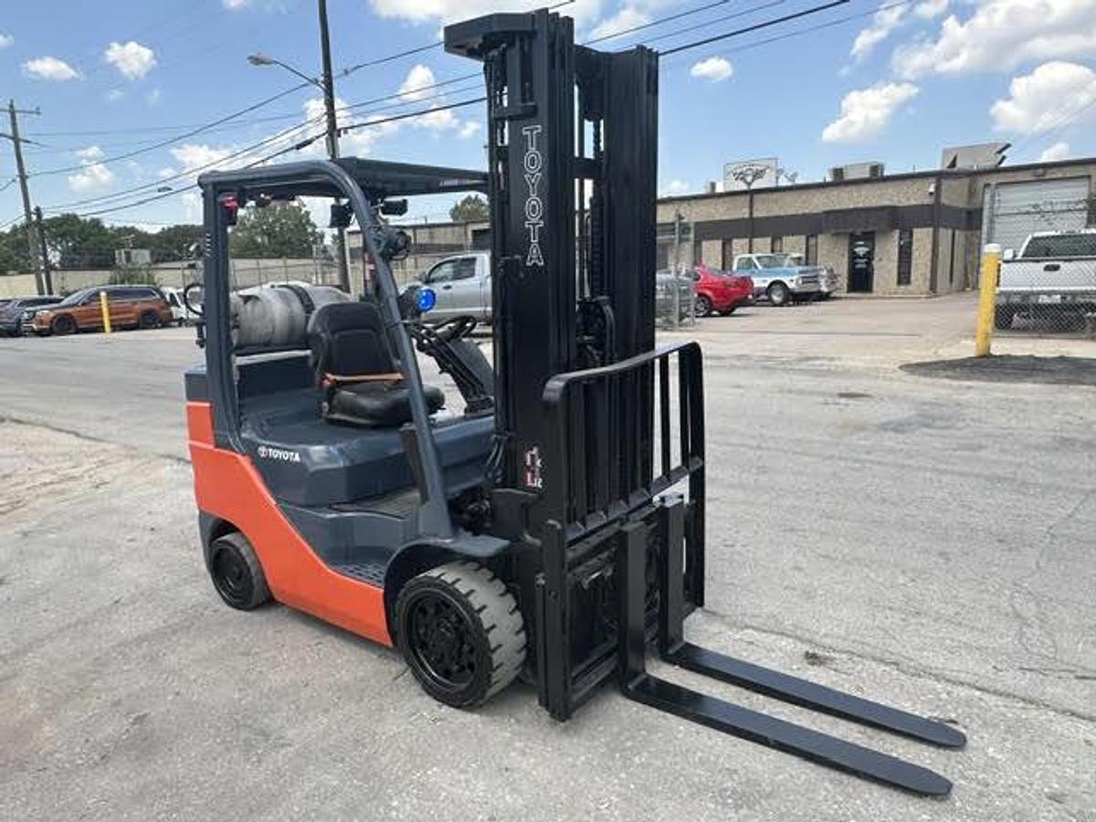 Used 2021 Toyota 8FGCU30 6000LBS