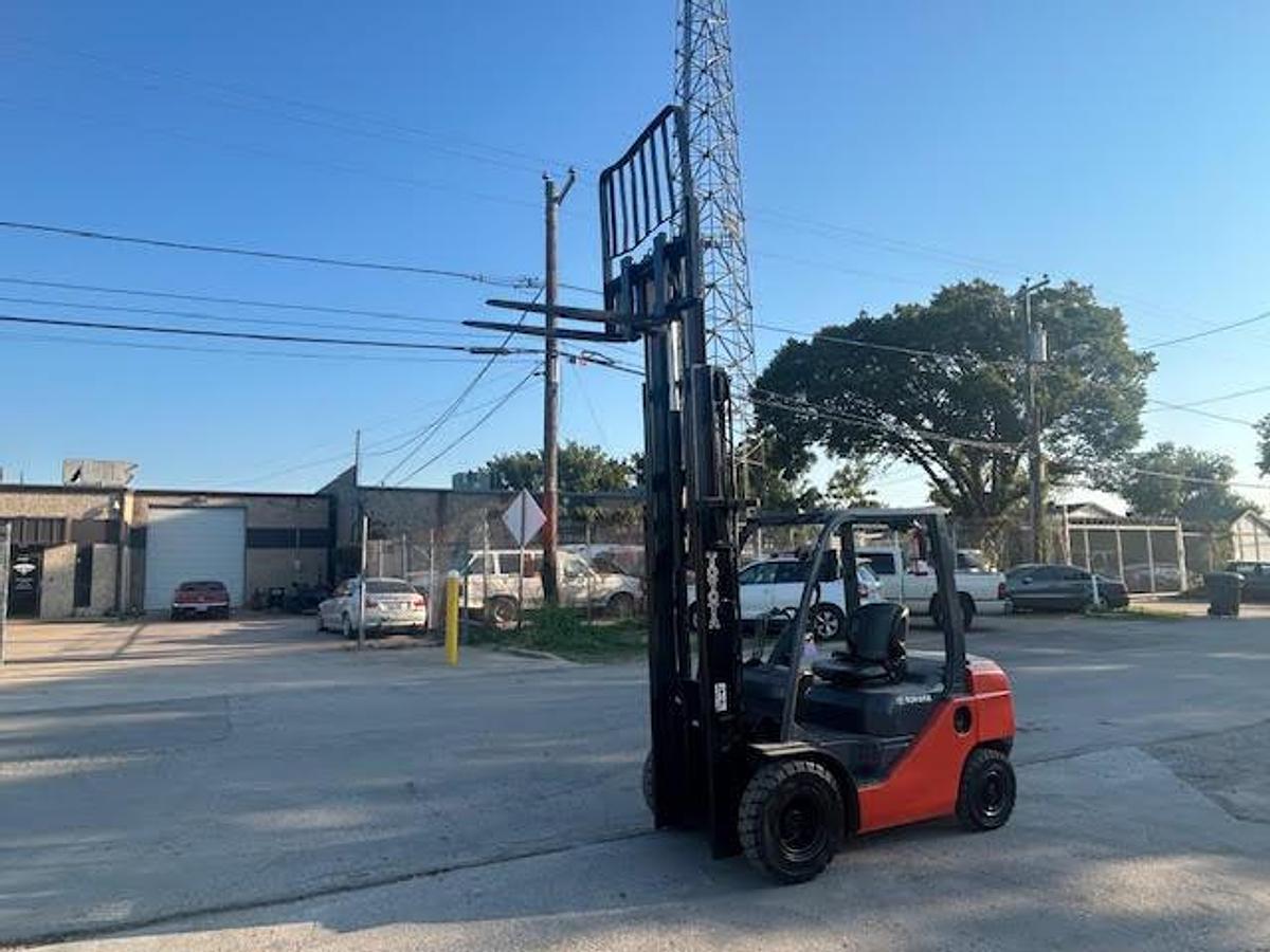 Used 2019 Toyota 8FDU25