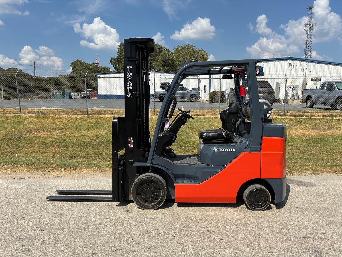 Used 2020 TOYOTA 8FGCU30