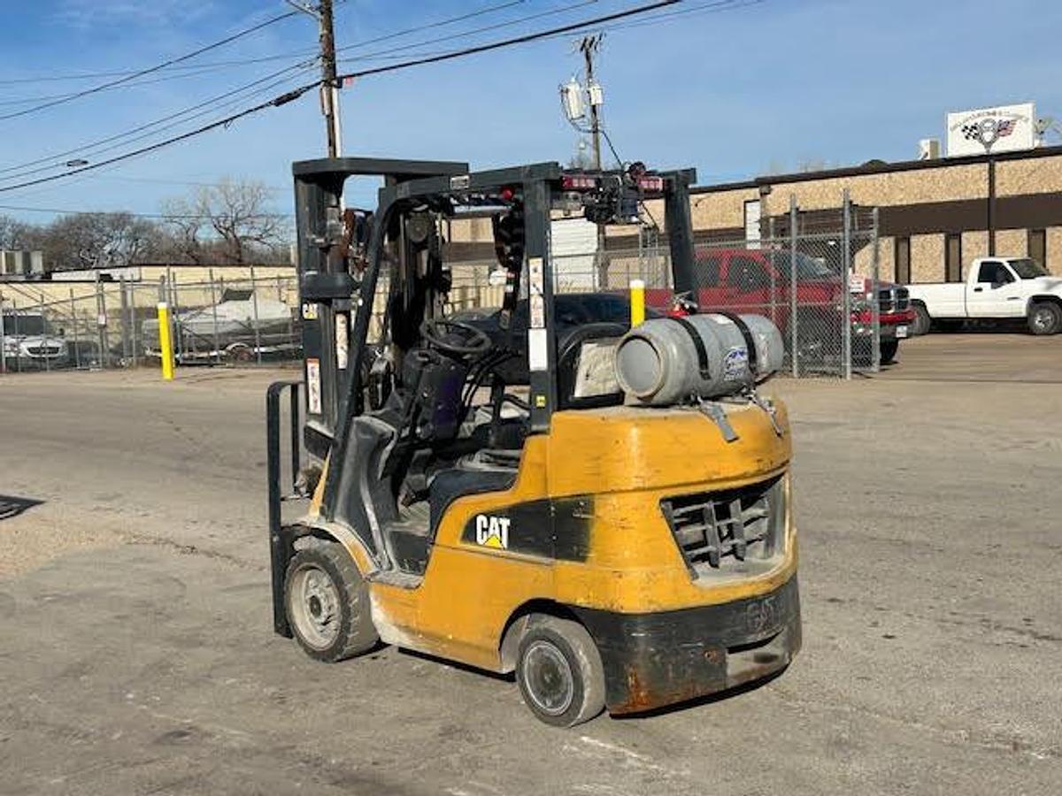 Used 2017 CAT 2C6000