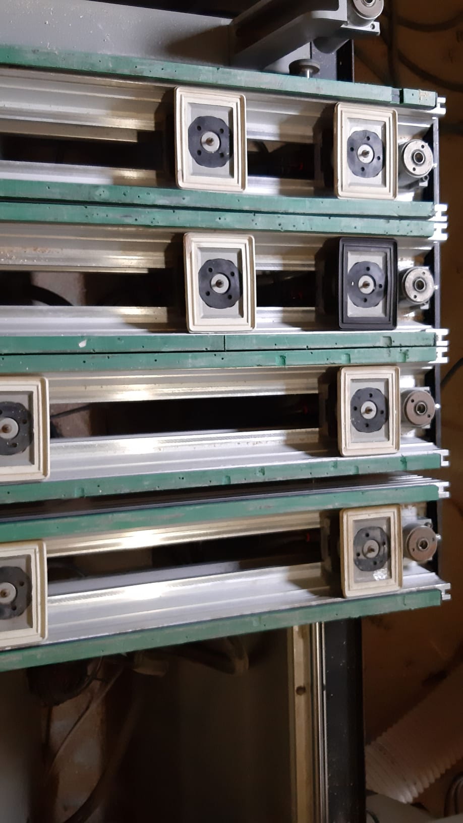 Gebruikt 2009 BIESSE Rover 13