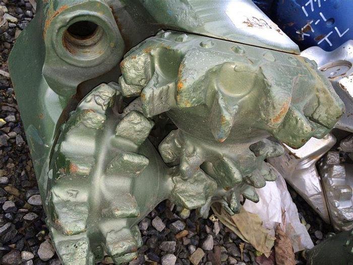 Used 14-3/4" Steel Tooth Bit - Medium Formation - Sealed Bearing - Sealed Bearing