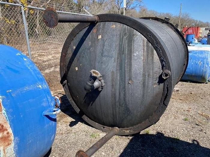 Used 1500 GALLON VERTICAL STAINLESS STEEL JACKETED MIX TANK