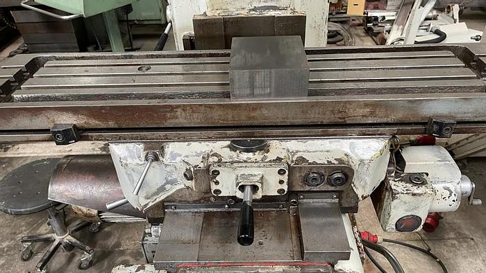 Used Frezarka pionowa 6R11