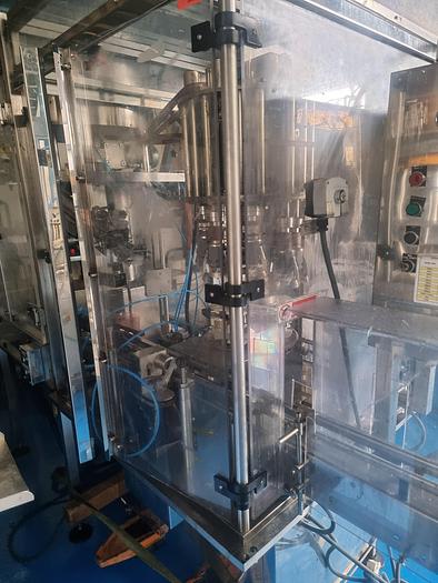 Used CE KING 8 HEAD CAPPING MACHINE  SC160