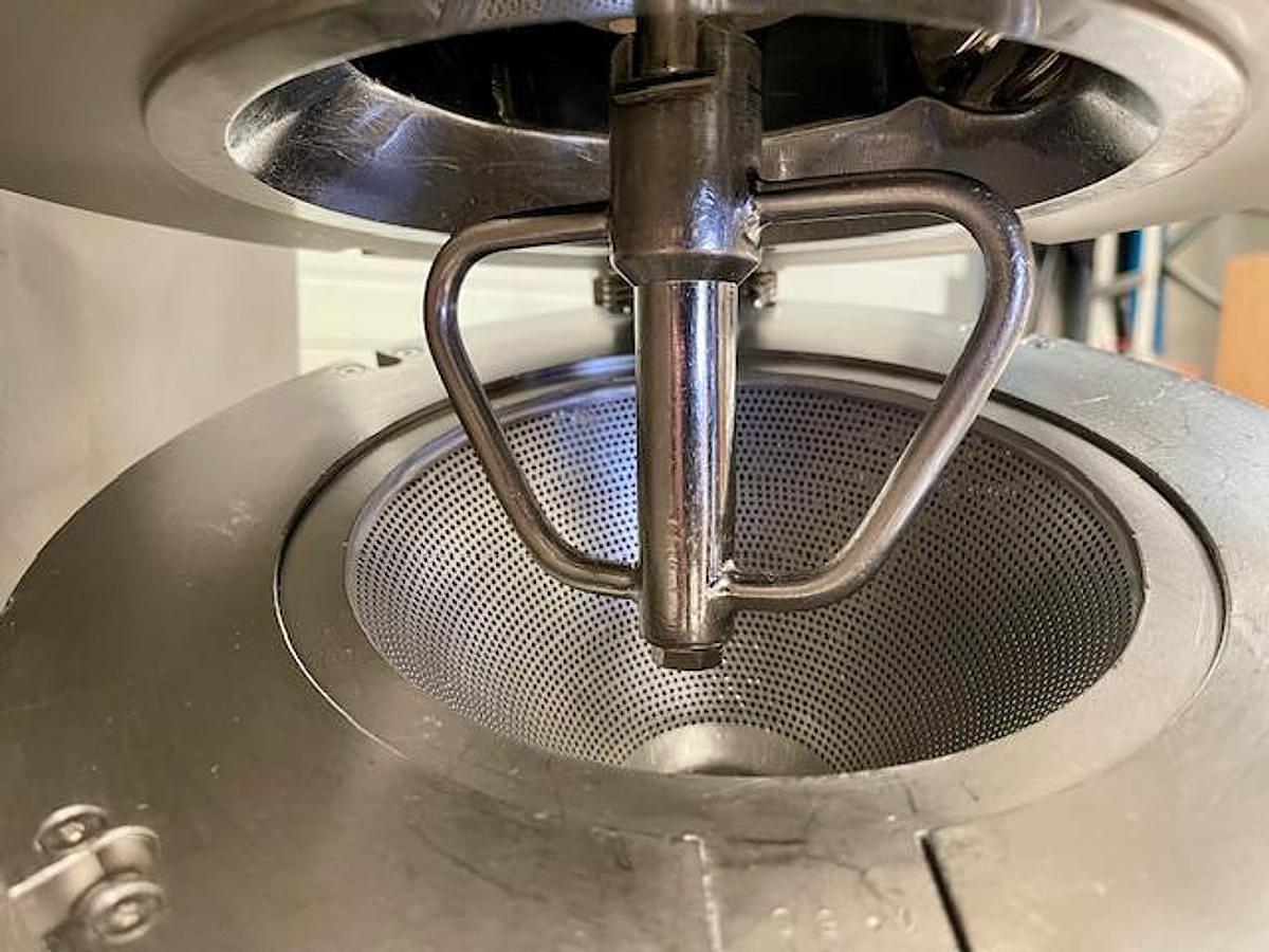 Used KEK Kemutec 120 120 cone mill