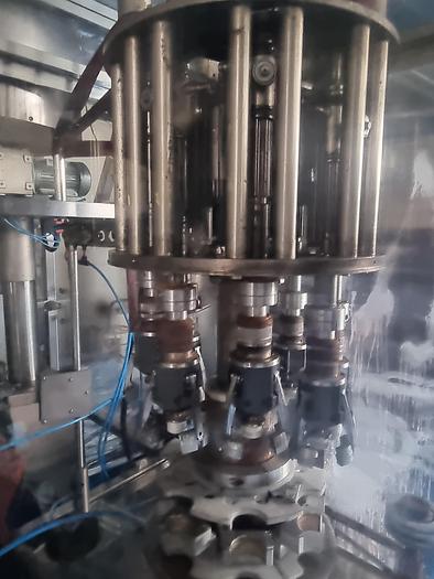 Used CE KING 8 HEAD CAPPING MACHINE  SC160