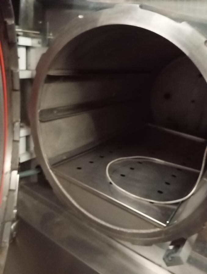 Used ASTEL AUTOCLAVE