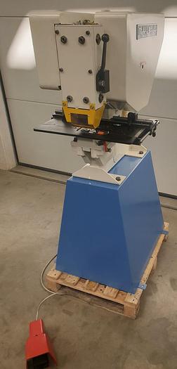 Gebraucht Lochstanze Mubea KL 30