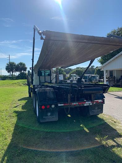 Used 2003 MACK CV 713