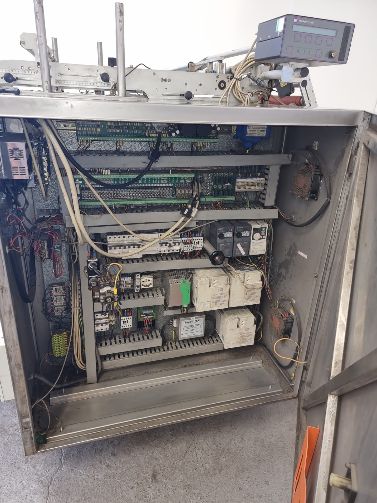 Used Ilapak Vertical Form Fill & Seal Machine