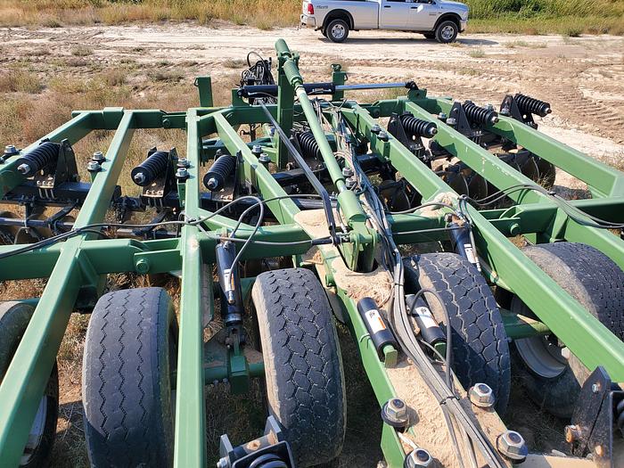 Used 2012 Wishek 842NT-24