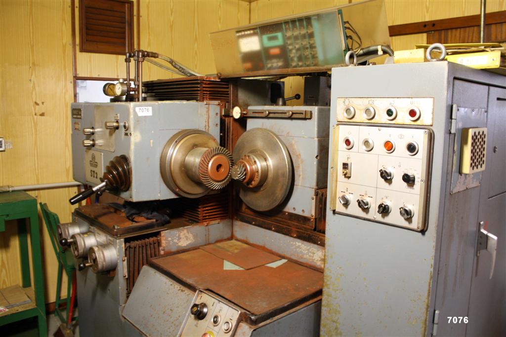 Usado OERLIKON ST 2 - 004 Comprobadoras de engranajes #7076