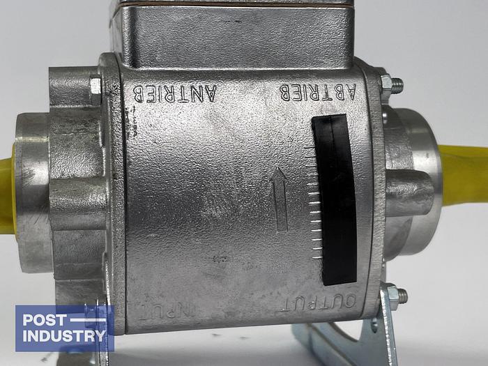 SPEC1341_03.jpg