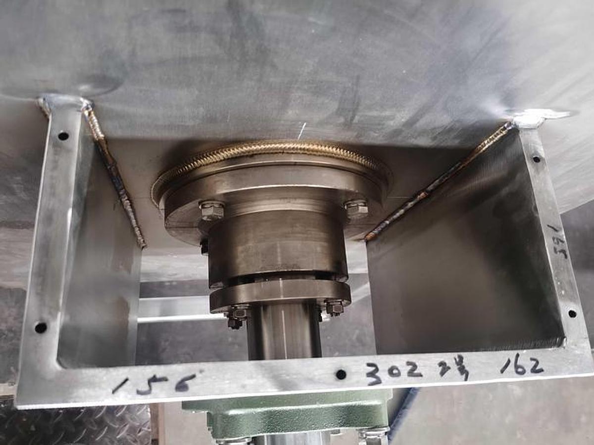 NEW 5 CU. FT. DOUBLE RIBBON BLENDER - S/S