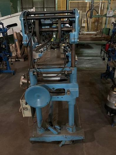 Used Standard -Knapp Roll-Through Can Labeler HOR-3
