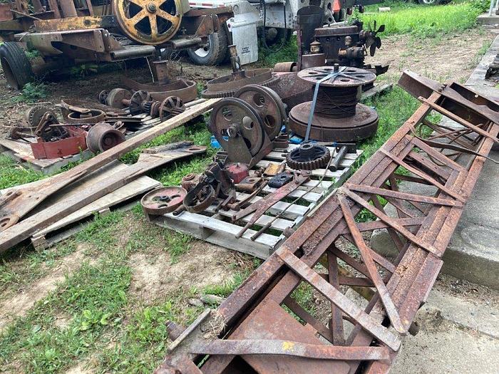 Used Bucyrus Erie 24-L Cable Tool Rig