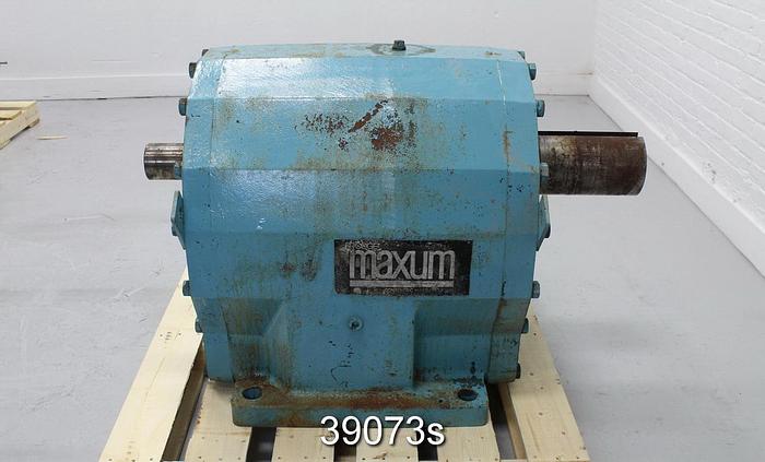 Used LG Industries Plain Press, 1200 PLI Balanced at 2500 FPM, Blind Drilled Press Rolls, 118" Face, 32" Diameter #39073